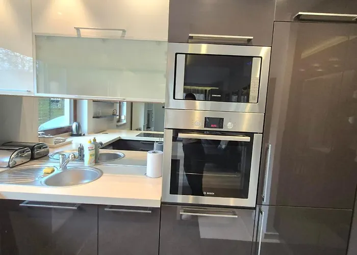 Apartament Zielony Z Ogrodem