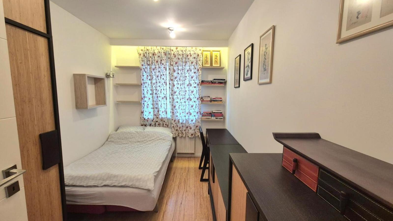 Z Ogrodem Apartament *